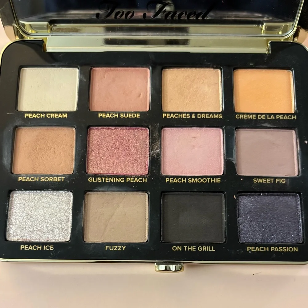 Too Faced White Peach Eyeshadow Palette with Cream and Gold